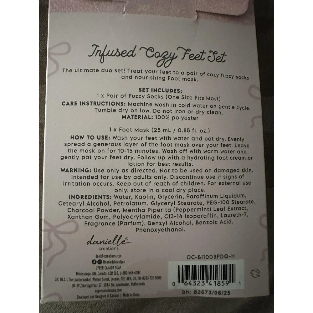 Danielle Creations Pink Infused Cozy Feet Set Fuzzy‎ Socks Foot Mask Peppermint